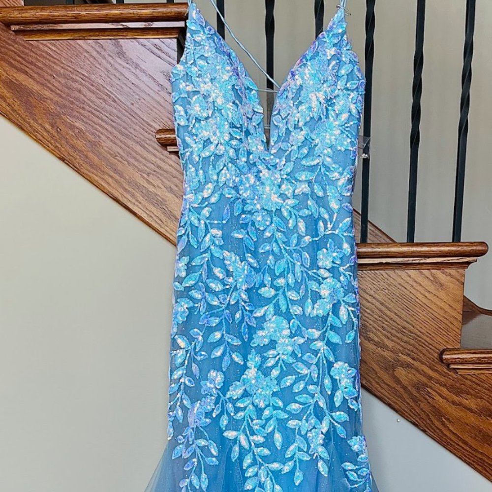 AMARRA 87317 Floral Sequin Prom Gown - BRAND NEW (Blue/White) - Picture 6 of 8